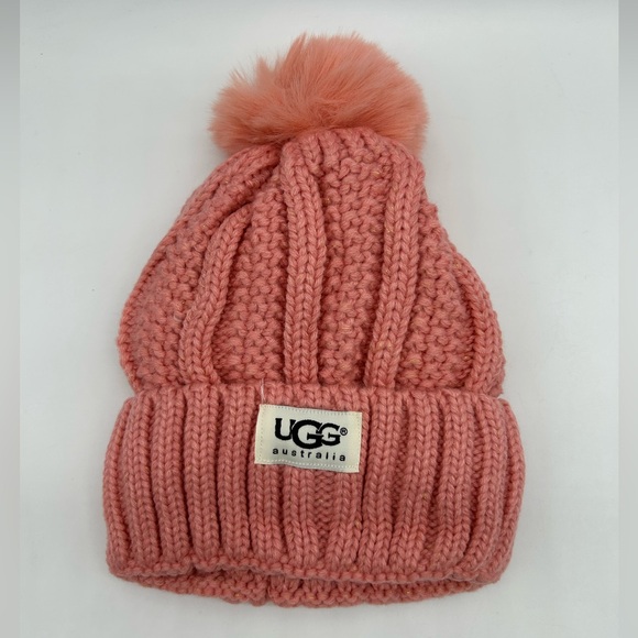 UGG Australia Pink Knit Hat Scarf & Gloves Set Pom Pom NWT Winter Touchscreen - Picture 7 of 9